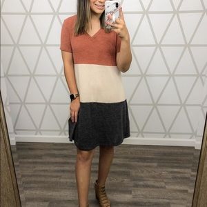 Boutique Colorblock T-shirt Sweater Dress NWOT